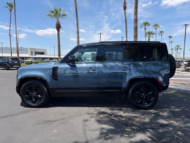 2024 Land Rover Defender 110 X-Dynamic SE