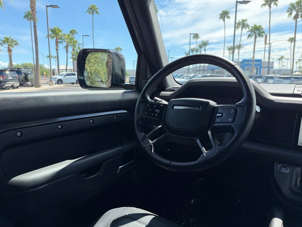 2023 Land Rover Defender 110 X-Dynamic SE