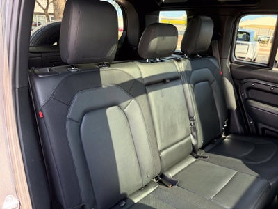 2023 Land Rover Defender 110 X-Dynamic SE