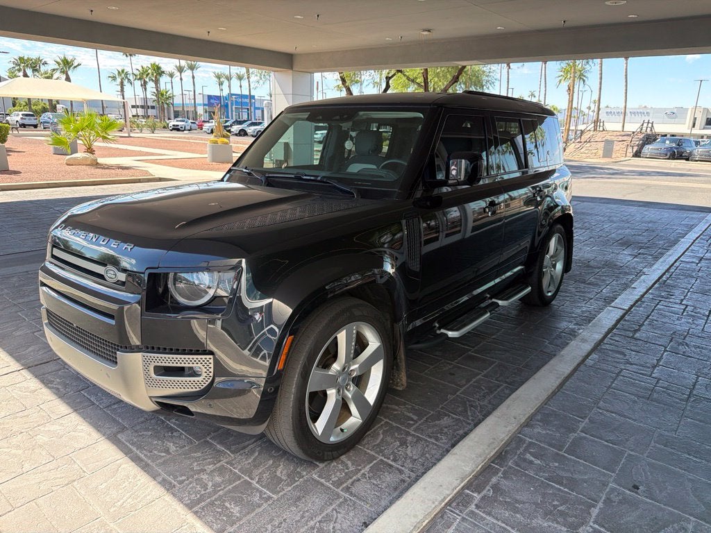2024 Land Rover Defender 110 X-Dynamic SE