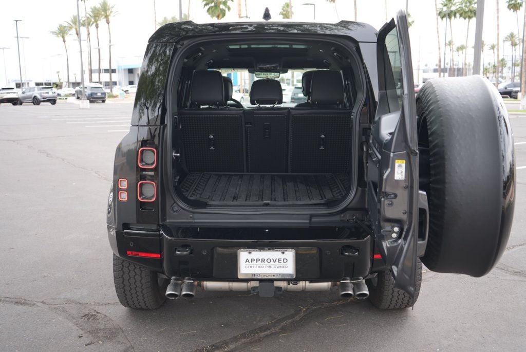 2024 Land Rover Defender 110 V8