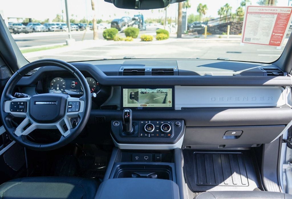 2024 Land Rover Defender 90 S