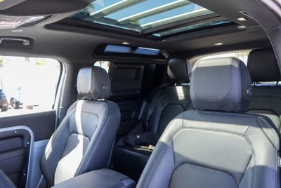 2024 Land Rover Defender 90 S