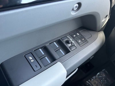 2025 Land Rover Defender 110 S