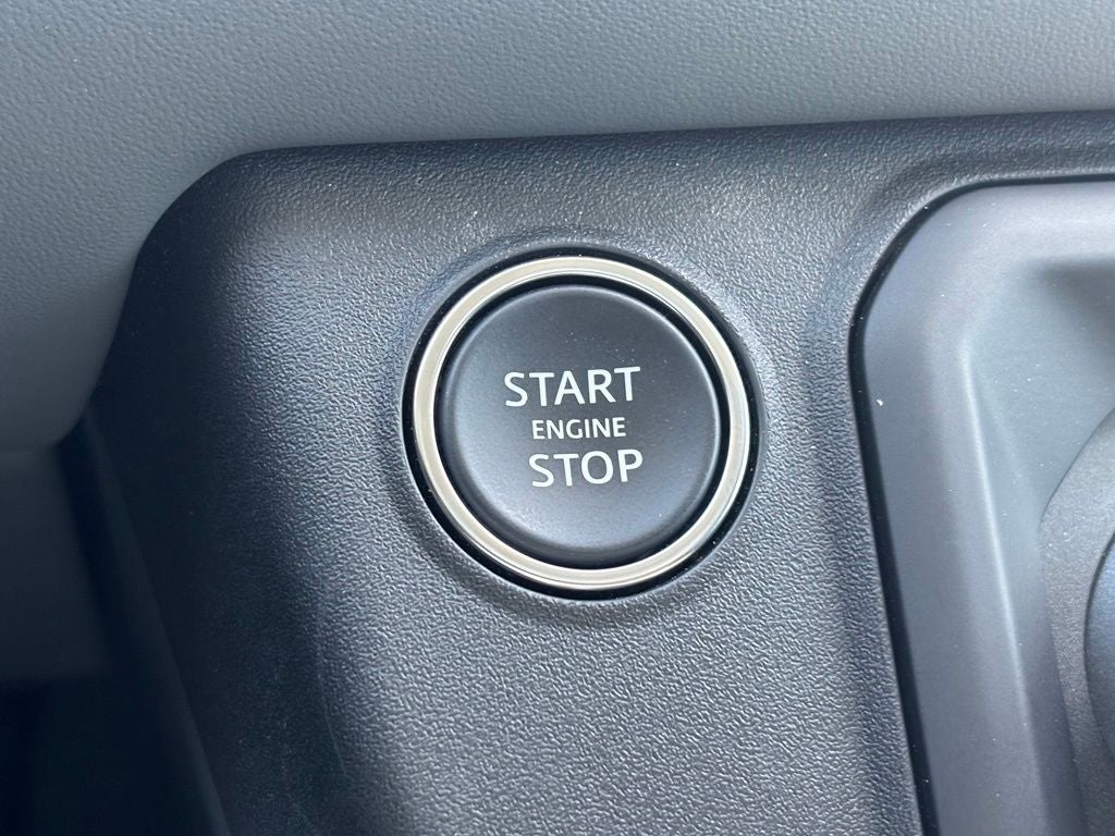 2025 Land Rover Defender 110 S