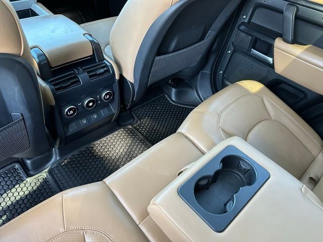 2025 Land Rover Defender 110 S
