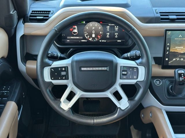 2025 Land Rover Defender 110 S