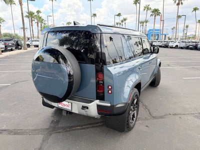 2025 Land Rover Defender 110 S