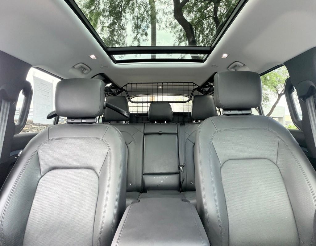 2025 Land Rover Defender 110 S