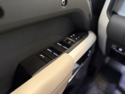 2024 Land Rover Defender 130 S