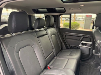 2023 Land Rover Defender 110 SE