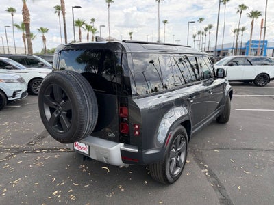 2023 Land Rover Defender 110 SE