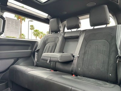 2023 Land Rover Defender 90 V8