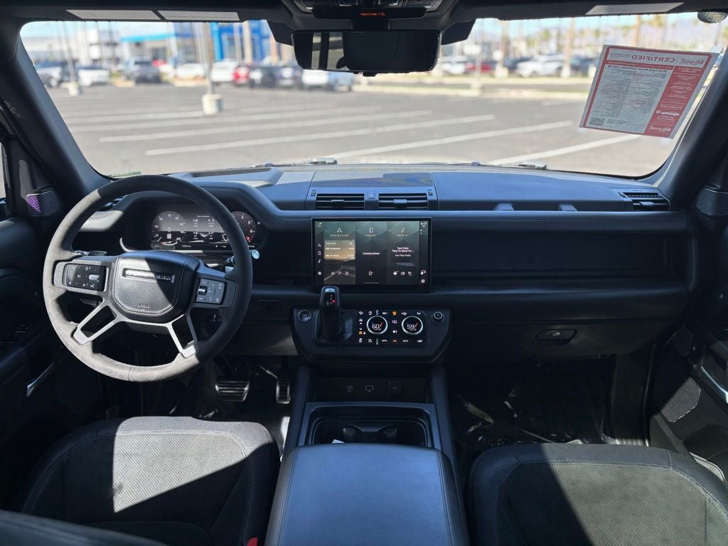 2023 Land Rover Defender 110 V8