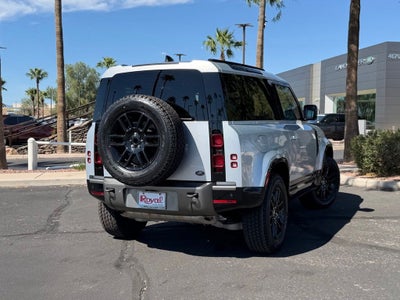 2022 Land Rover Defender 90 X-Dynamic S