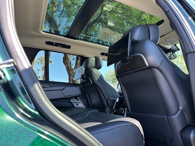 2025 Land Rover Range Rover Plug-In Hybrid Autobiography