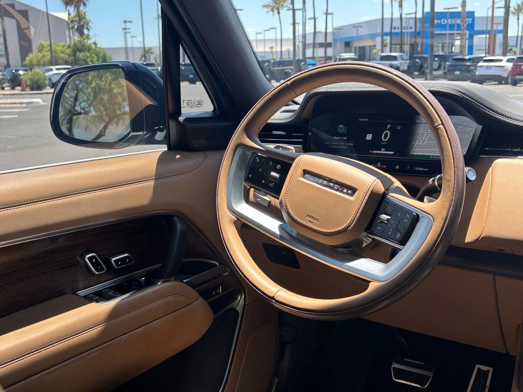 2025 Land Rover Range Rover SE