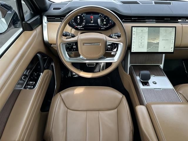 2025 Land Rover Range Rover Plug-In Hybrid SE