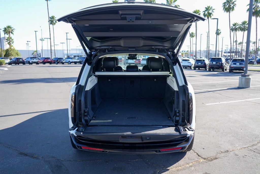 2024 Land Rover Range Rover SE