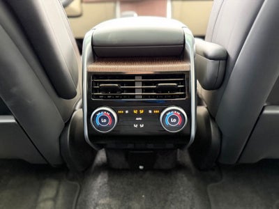 2024 Land Rover Range Rover SE