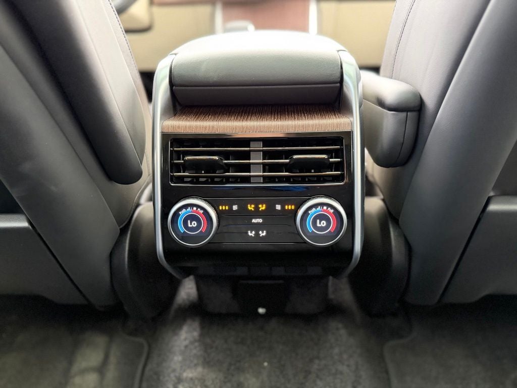 2024 Land Rover Range Rover SE