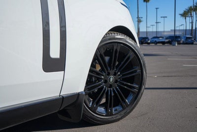2024 Land Rover Range Rover SE