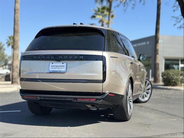 2025 Land Rover Range Rover SE