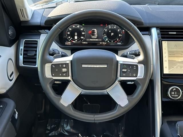 2025 Land Rover Discovery S