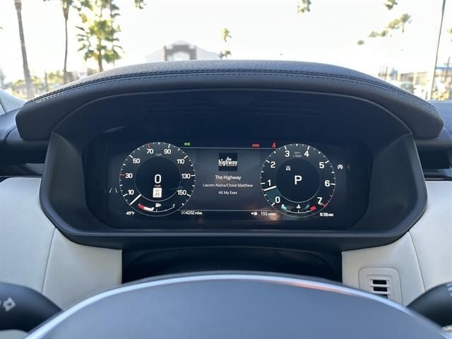 2025 Land Rover Discovery S