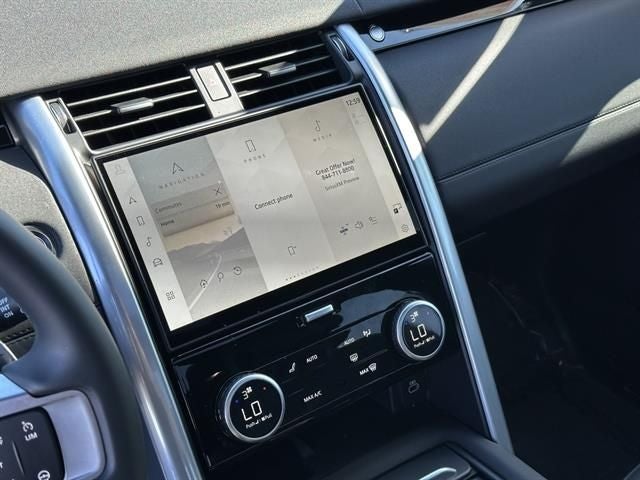 2025 Land Rover Discovery S