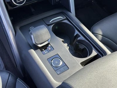 2025 Land Rover Discovery S