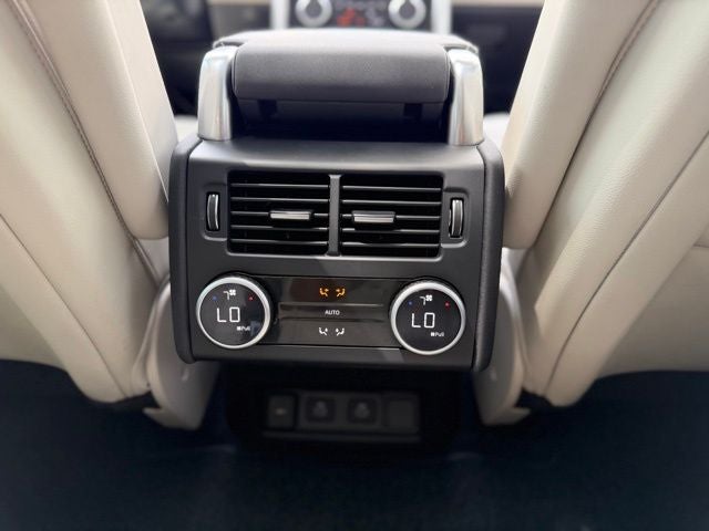 2025 Land Rover Discovery Dynamic SE