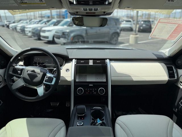 2025 Land Rover Discovery Dynamic SE