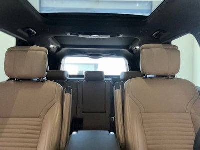 2025 Land Rover Discovery Dynamic SE