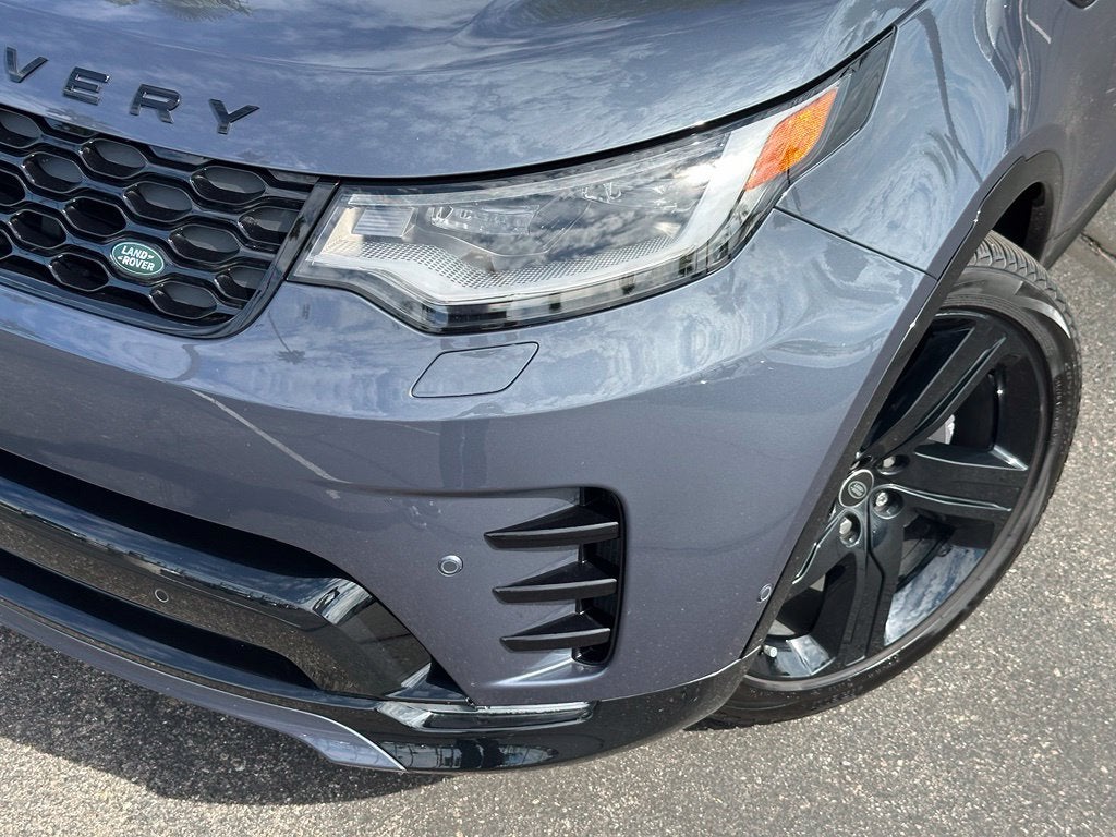 2025 Land Rover Discovery Dynamic SE