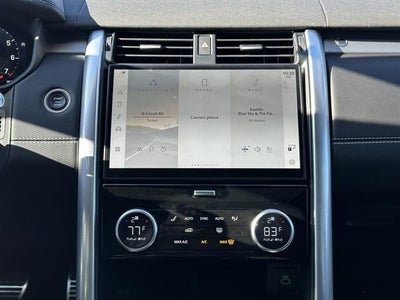 2025 Land Rover Discovery Dynamic SE