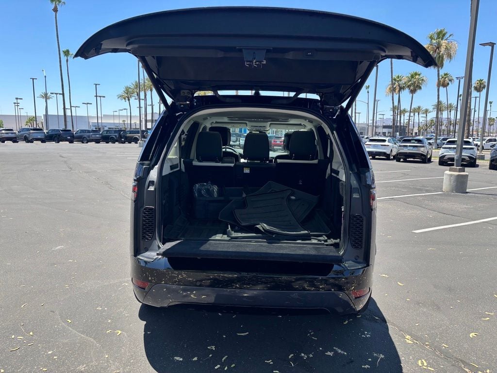 2025 Land Rover Discovery Dynamic SE