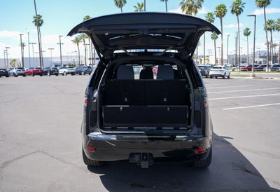 2023 Land Rover Discovery HSE R-Dynamic