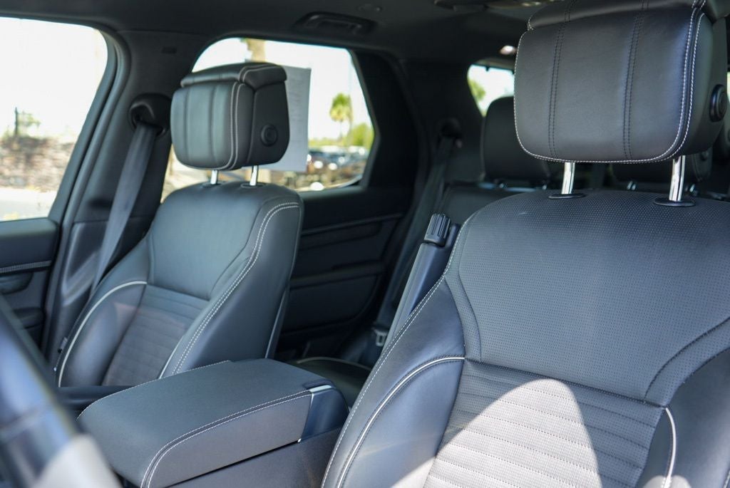 2023 Land Rover Discovery HSE R-Dynamic
