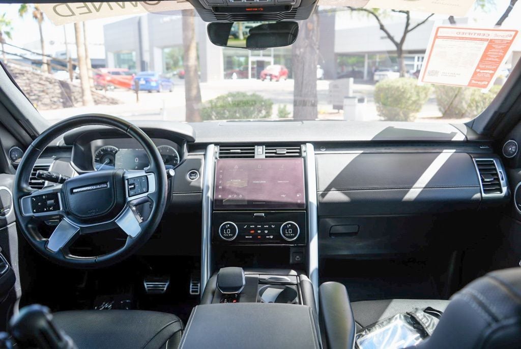 2023 Land Rover Discovery HSE R-Dynamic