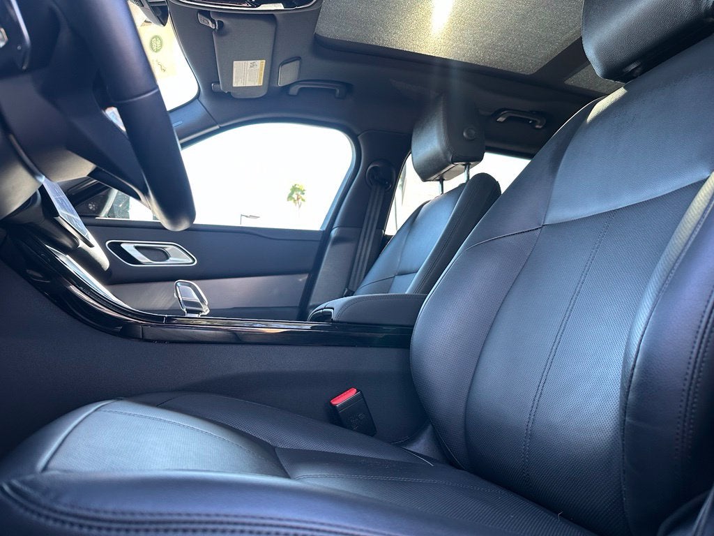 2024 Land Rover Range Rover Velar Dynamic SE