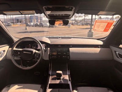 2024 Land Rover Range Rover Velar Dynamic SE