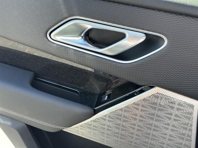 2022 Land Rover Range Rover Velar P250 R-Dynamic S