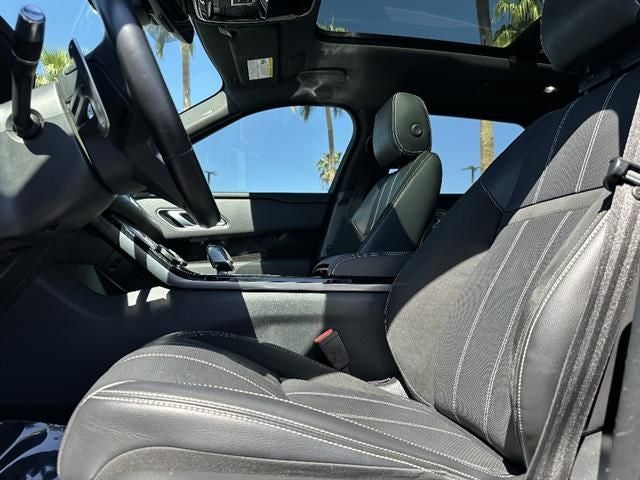 2022 Land Rover Range Rover Velar P250 R-Dynamic S