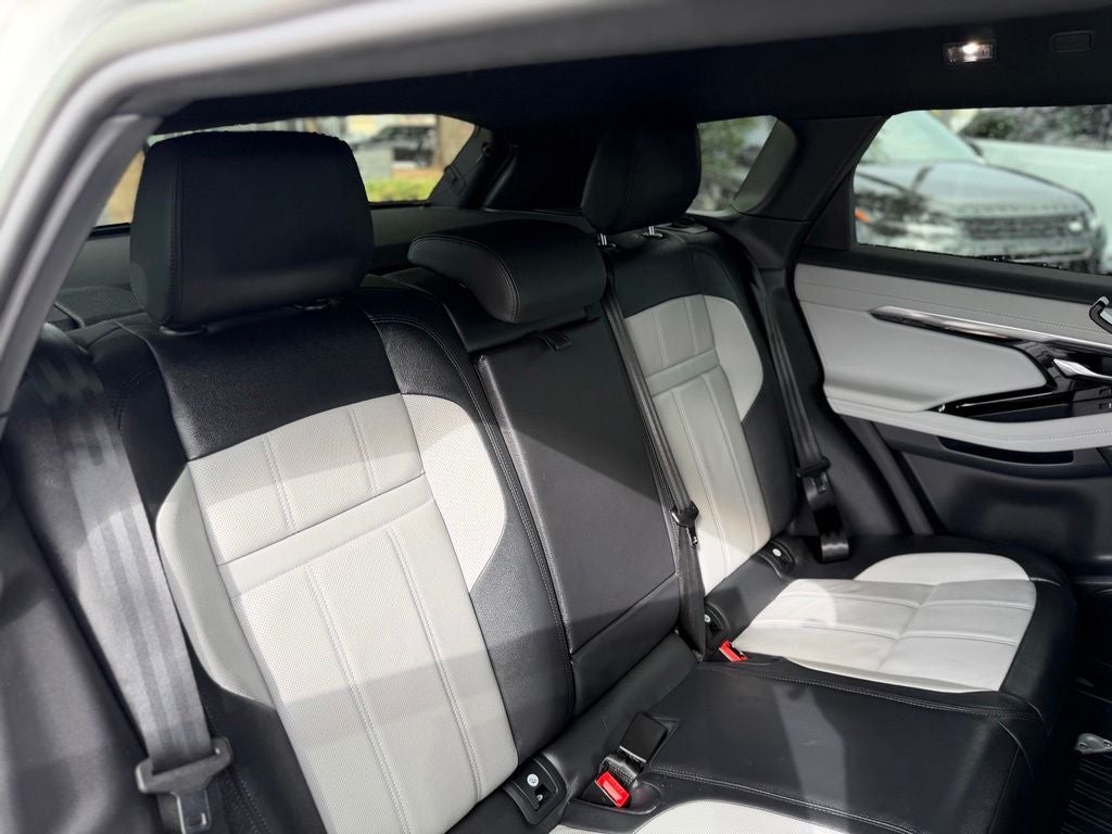 2023 Land Rover Range Rover Evoque R-Dynamic SE