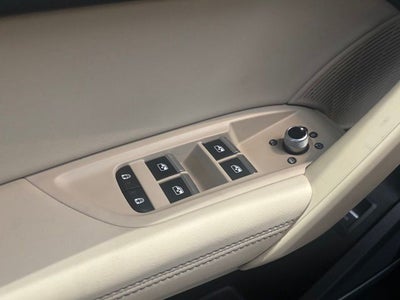 2022 Audi Q5 45 S line Premium quattro