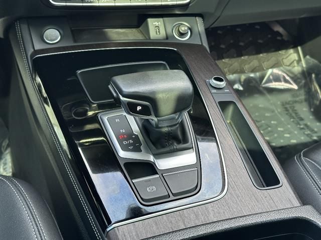 2023 Audi Q5 45 S line Premium Plus quattro
