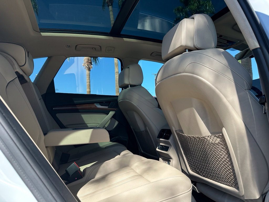 2023 Audi Q5 45 S line Premium quattro