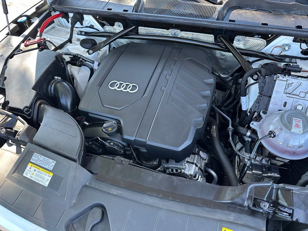 2023 Audi Q5 45 S line Premium quattro