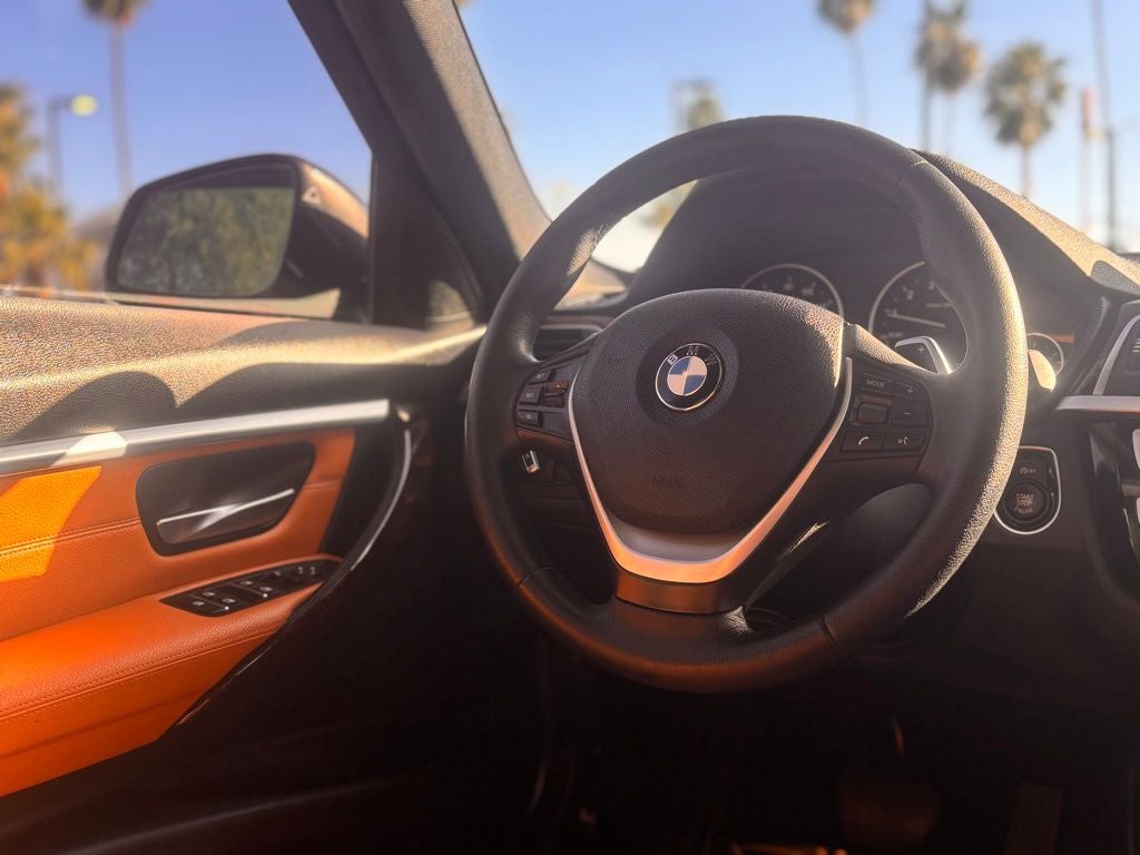2018 BMW 3 Series 330i